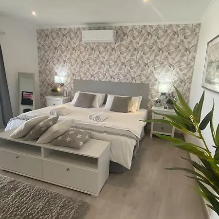 Malibu Ocean Villa *