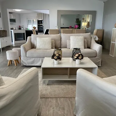 Malibu Ocean Вилла Санта-Крус-де-Тенерифе