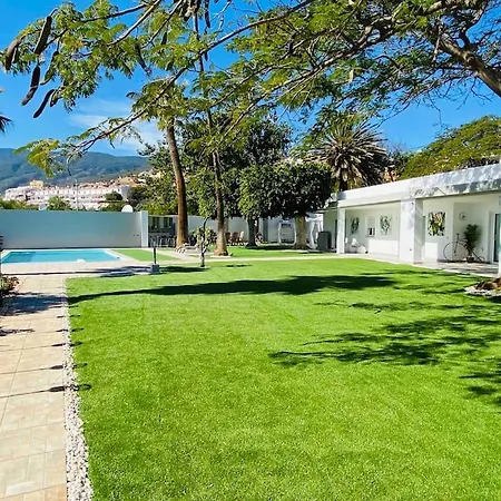 Malibu Ocean * 圣克鲁斯-德特内里费